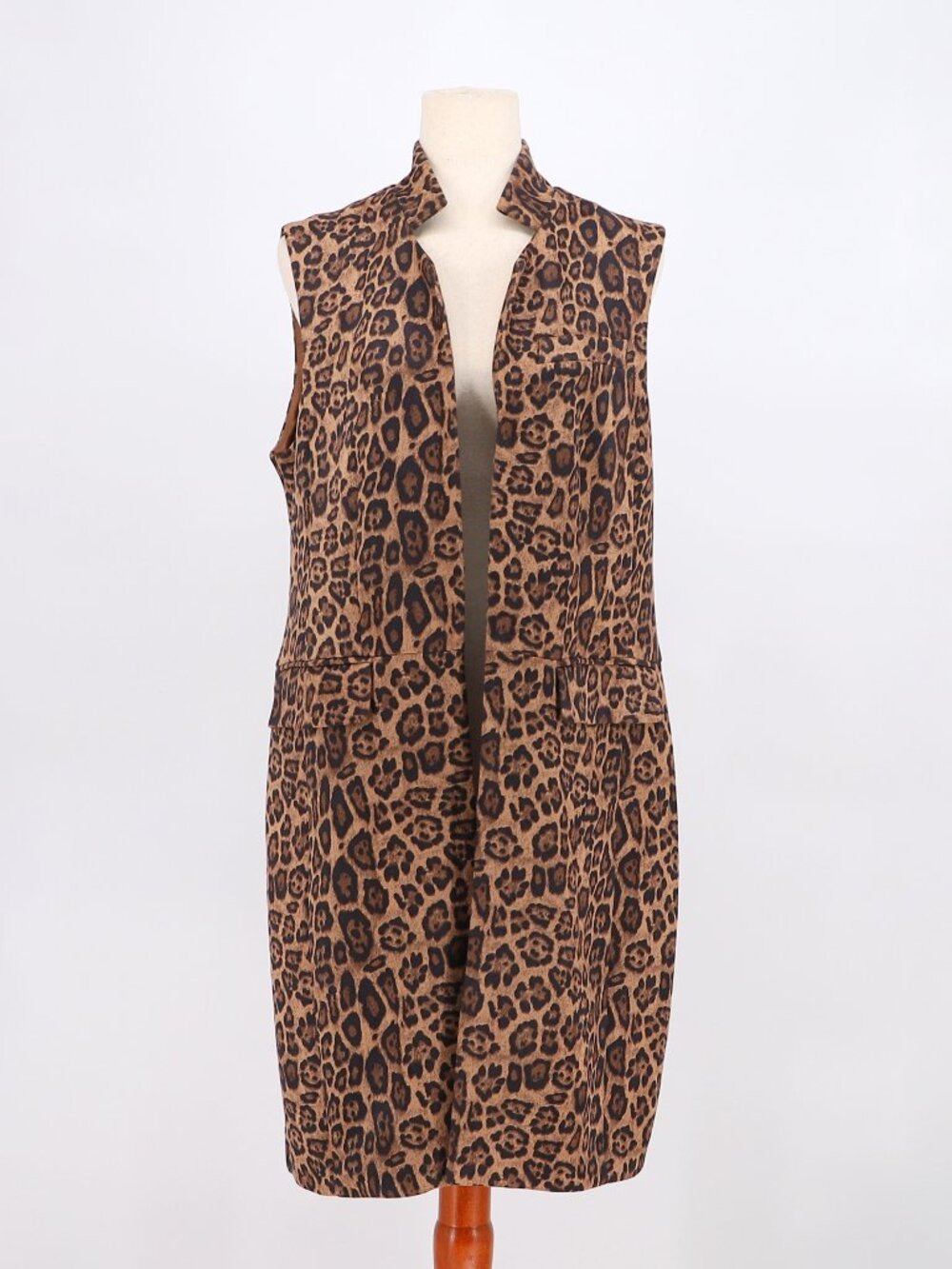NWT BAGATELLE Leopard Print Open Front Longline Sleeveless Jacket Size M